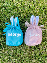 Load image into Gallery viewer, Velvet Easter Bunny Bag