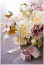 Load image into Gallery viewer, Velvet Ring Box - Hexagon