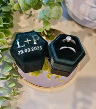 Load image into Gallery viewer, Velvet Ring Box - Hexagon