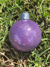 Load image into Gallery viewer, Personalised Christmas Baubles