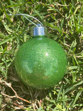 Load image into Gallery viewer, Personalised Christmas Baubles