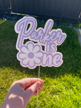 Load image into Gallery viewer, One Flower Cake Topper personalised
