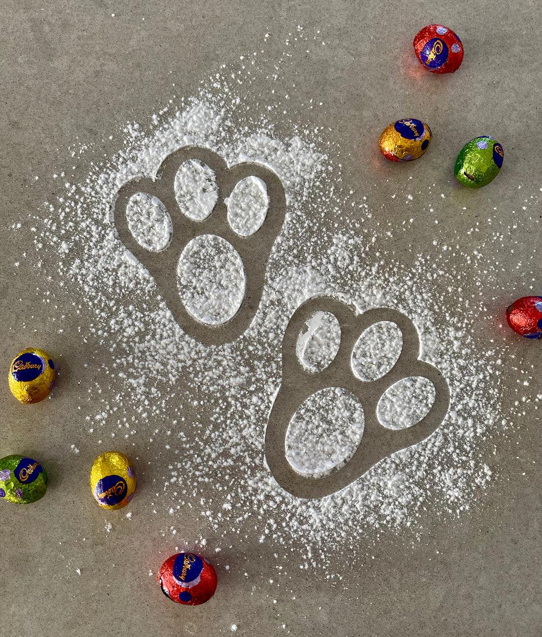 Easter bunny footstep stencil